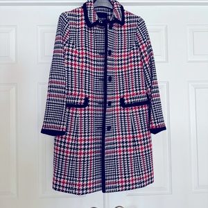 Talbots Red Black White Houndstooth Plaid Coat 10 Petite, 
Black Velvet Trim